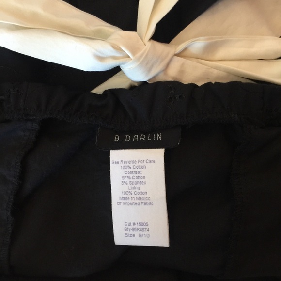 💖🎉HP!💖🎉 Halter eyelet dress with sash - Picture 4 of 4