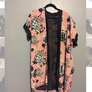 Forever 21 knee length kimono