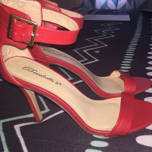 Sexy single toed heels