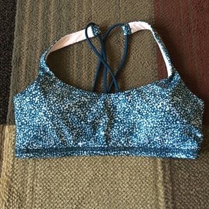 lululemon Free to Be Bra size 6