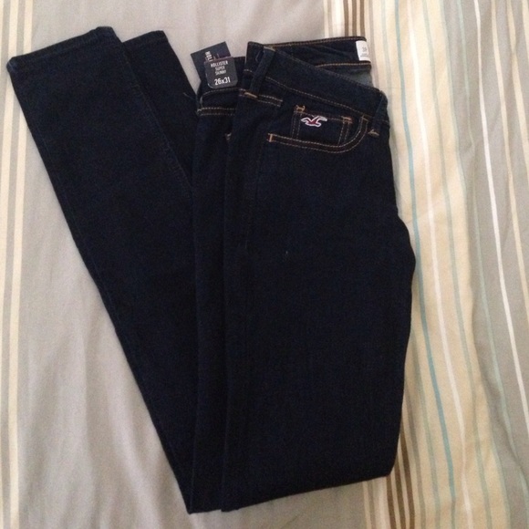 Hollister dark wash super skinny jeans