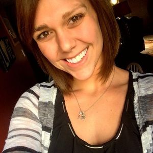 Meet your Posher, Hailee
