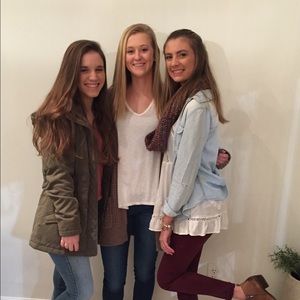 Meet your Posher, Lauren