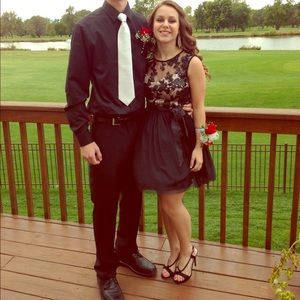 Pretty & Lacy Black Homecoming/Prom Dress!