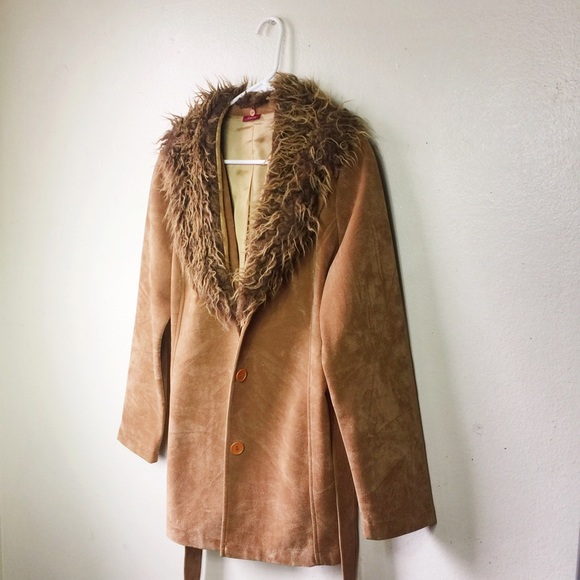 Urban Outfitters Jackets & Blazers - Gorgeous vintage penny lane faux fur coat