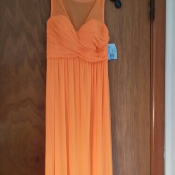 Long gown - Picture 1 of 2