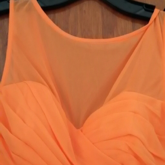 Long gown - Picture 2 of 2