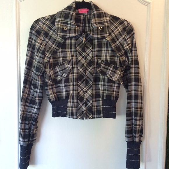 Cute n cropped plaid light woven/knit jacket