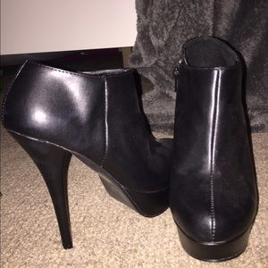 Black High Heel Boots