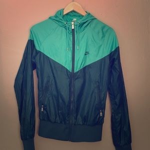 Nike Windrunner