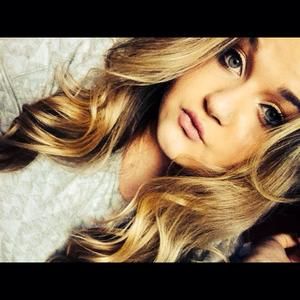 Meet your Posher, Destiny