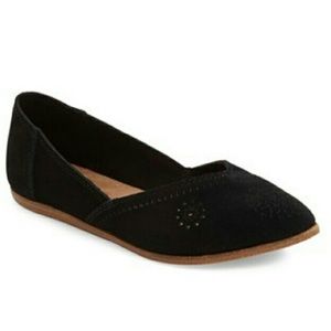 Toms Jutti perforated suede point toe flats