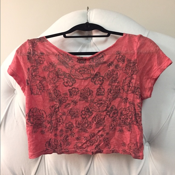 Patterned Crop Top - Picture 2 of 2