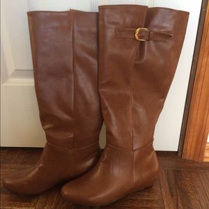 Paeleigh Brown Boot Size 8
