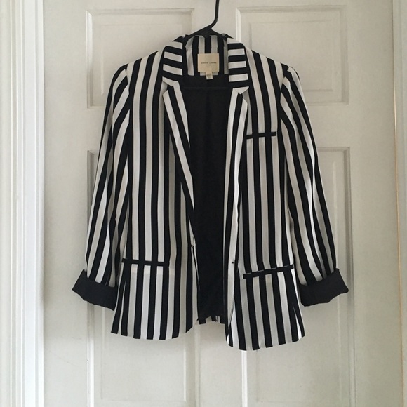 Silence and noise blazer