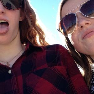 Meet your Posher, Carly