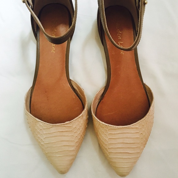 Cream Flat Sandals