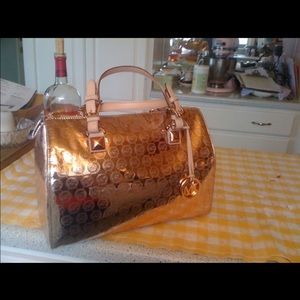 Michael Kors Grayson Large Monogram Bag