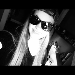 Meet your Posher, Austin