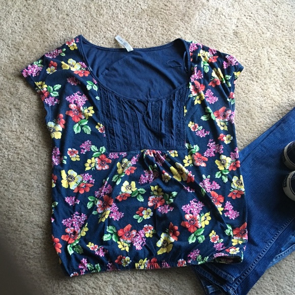🌞❄️Aeropostale top floral(summer clearance)