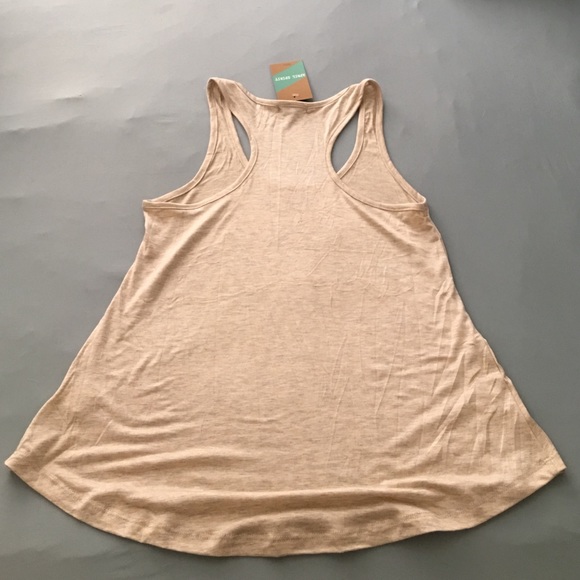 LAST ONE❗️❗️🍒ADORABLE NEW TOP🍒 - Picture 2 of 3