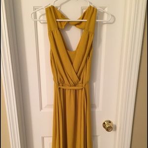Express Dresses - Mustard Express dress Express Dresses - Mustard Express dress
