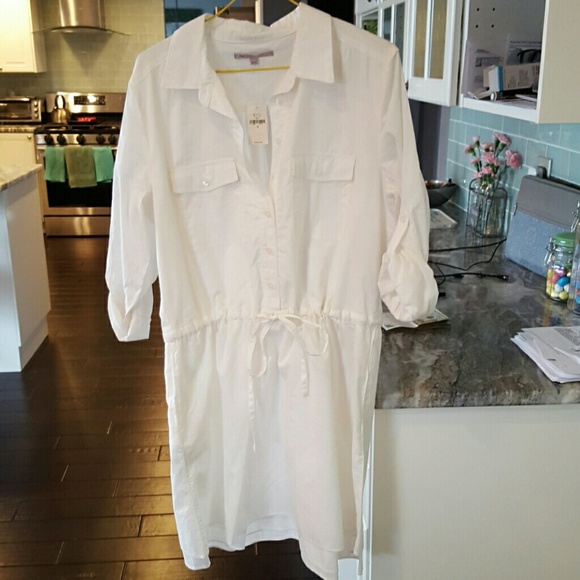 Shirt dress with pockets