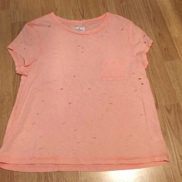 light pink American eagle shirt