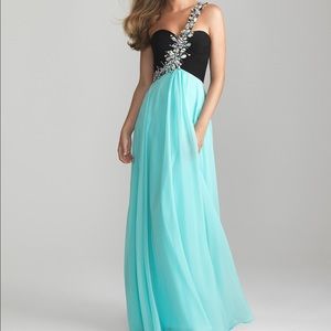 Vintage? PROM DRESS✨