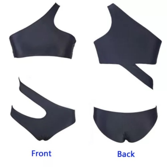 One Piece Monokini - Picture 2 of 4