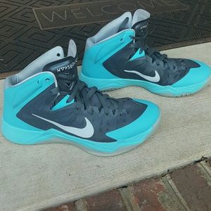Hyperquickness Basketball Shoes