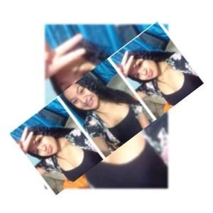 Meet your Posher, Anahi