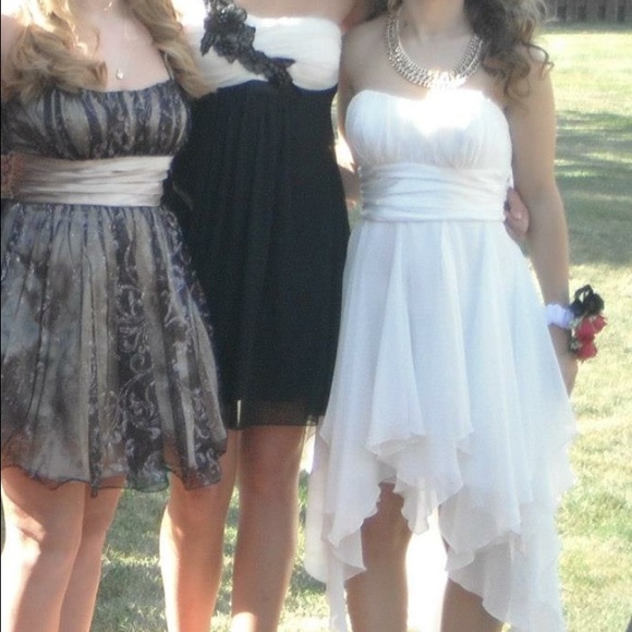 White High-Low Homecoming/Prom Dress - Picture 3 of 3