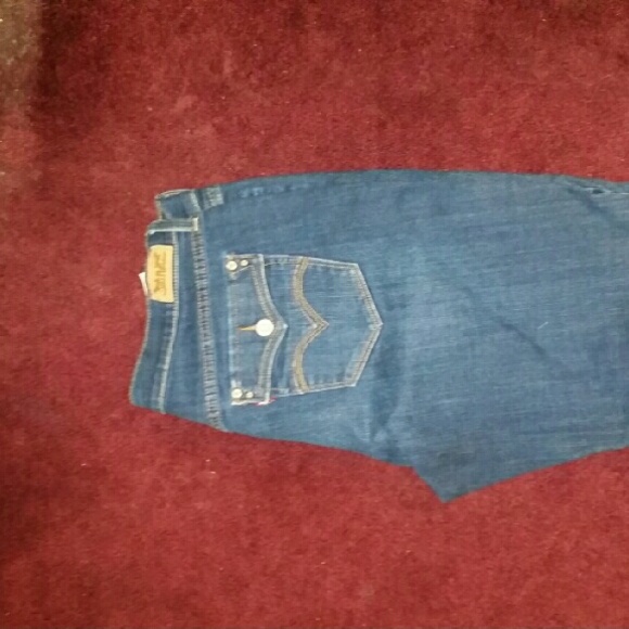 Levis bootcut 12s