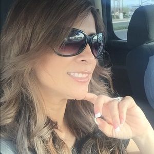 Meet your Posher, Olinda