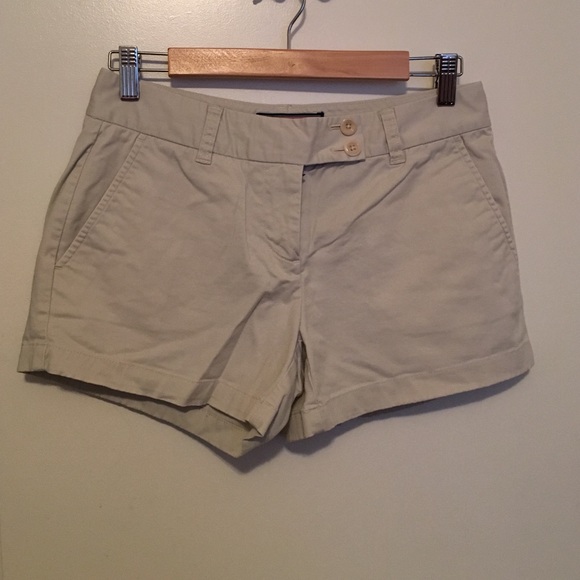 Vineyard Vines Chino Shorts (3" inseam)