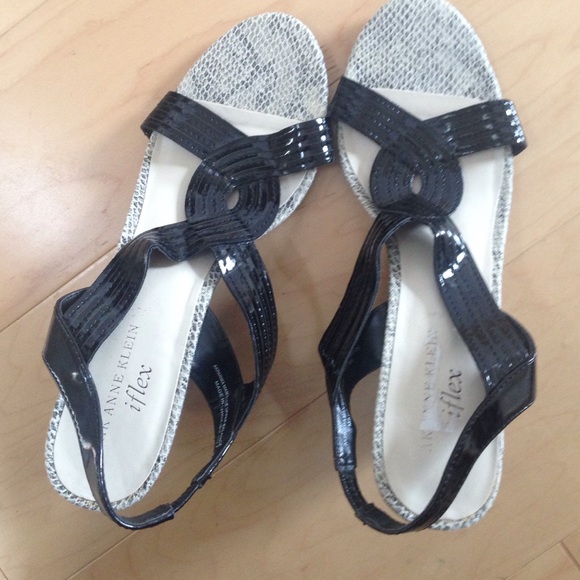 AK Anne Klein black Sandals