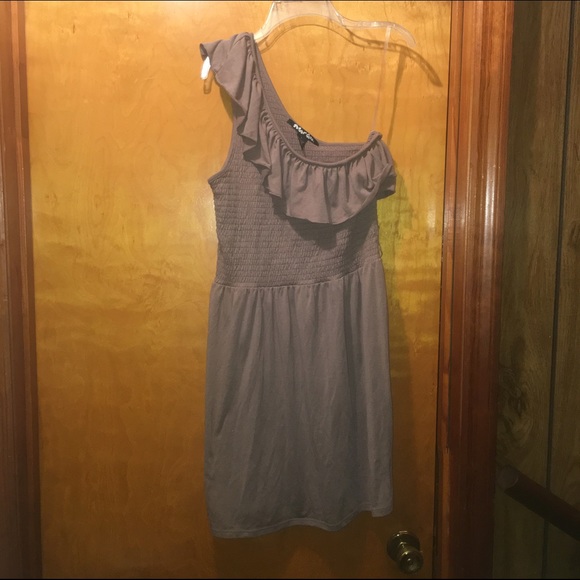 Dresses & Skirts - One shoulder dress