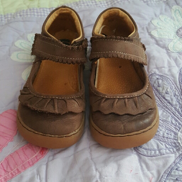 Child shoes