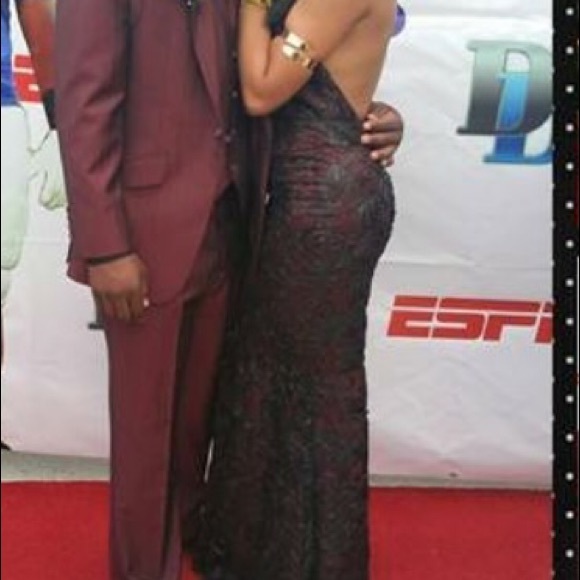 Perfect Wine/Black Lace Holiday gown - Picture 4 of 4