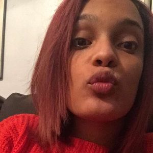 Meet your Posher, Tabitha