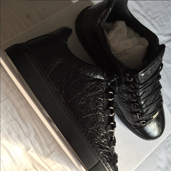 Balenciaga Low Top Black - Picture 2 of 4