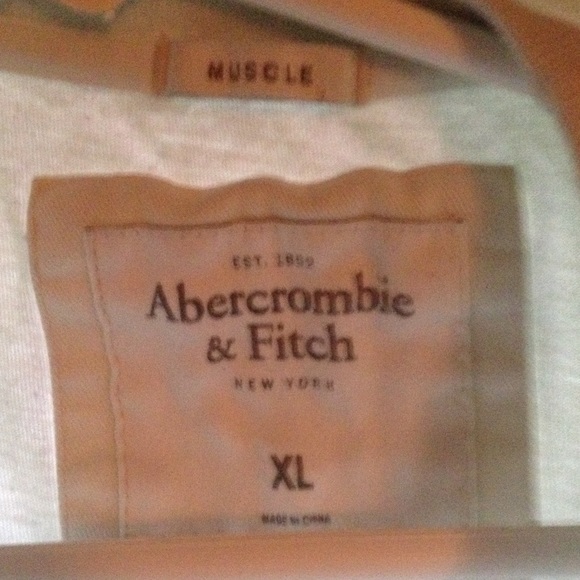 Abercrombie and Fitch muscle shirt - Picture 4 of 4