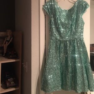 B.Darlin size 15/16 dress