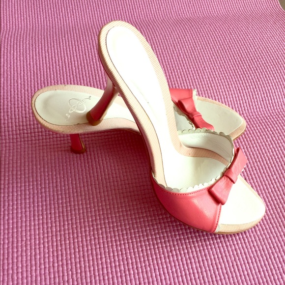 Joey O - pink and white sandals size 6.5