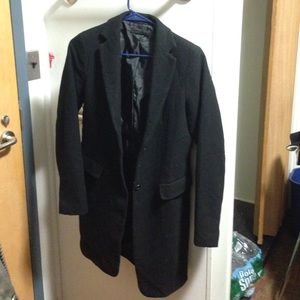 Lemaire x UNIQLO black wool coat