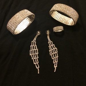 Costume/Competition Jewelry!!!🏋🏼💪🏼