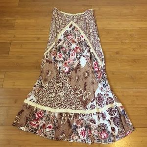 🌻 Elegant Floral Skirt 🌻