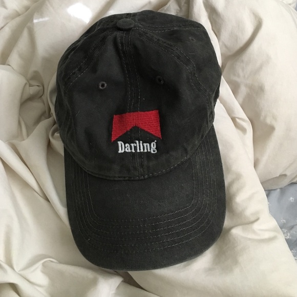 brandy Melville darling hat brand new never worn