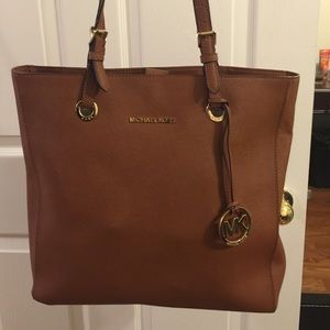Micheal Kors Bag